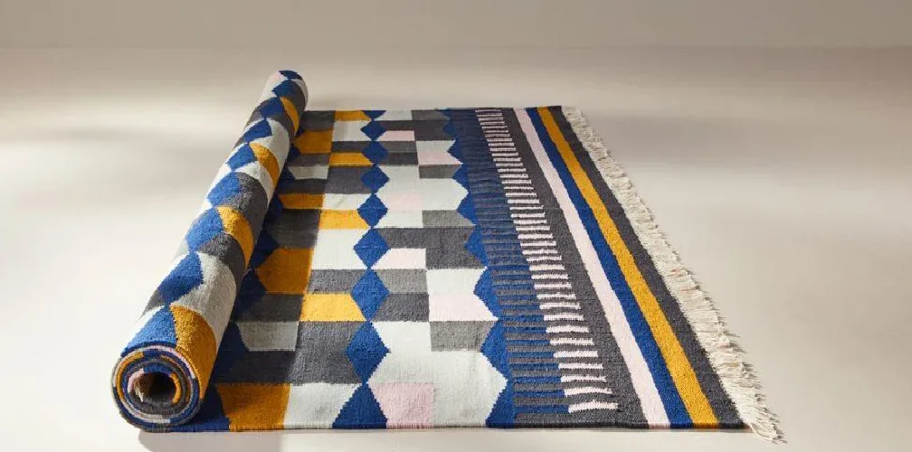 دليل شامل لكل خدمات الموكيت والبلاط المكتب 1008x500